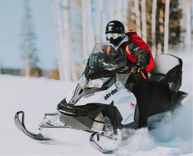 Snowmobile activity near land for sale at Domaine Forestia Rivière-Rouge